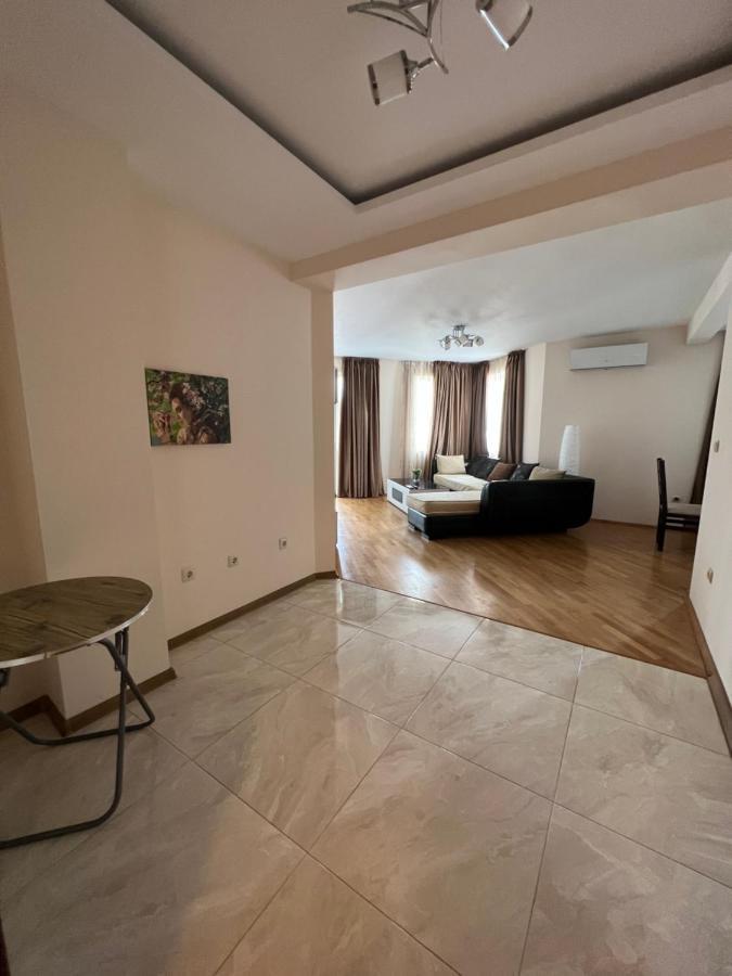 Chaika Sea Apartment Varna Eksteriør bilde